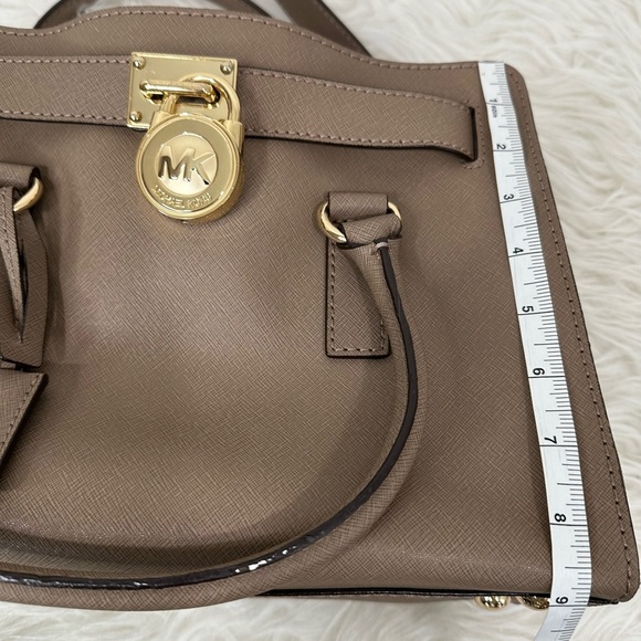 Michael Kors Hamilton East West Satchel Leather Bag - Picture 12 of 16